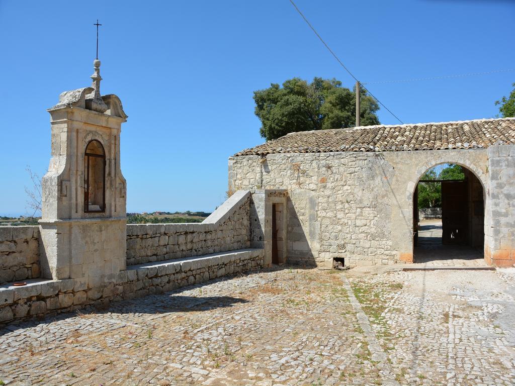 Вилла Antica Dimora San Filippo Модика Экстерьер фото